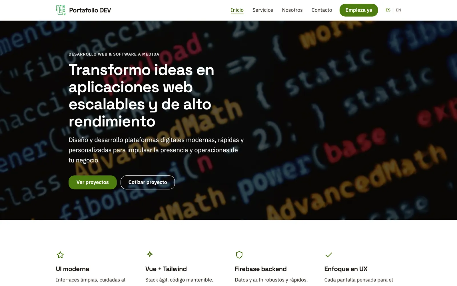Página de inicio del sitio de ejemplo: un hero oscuro con el titular «Transformo ideas en aplicaciones web escalables» y una fila de ventajas debajo.