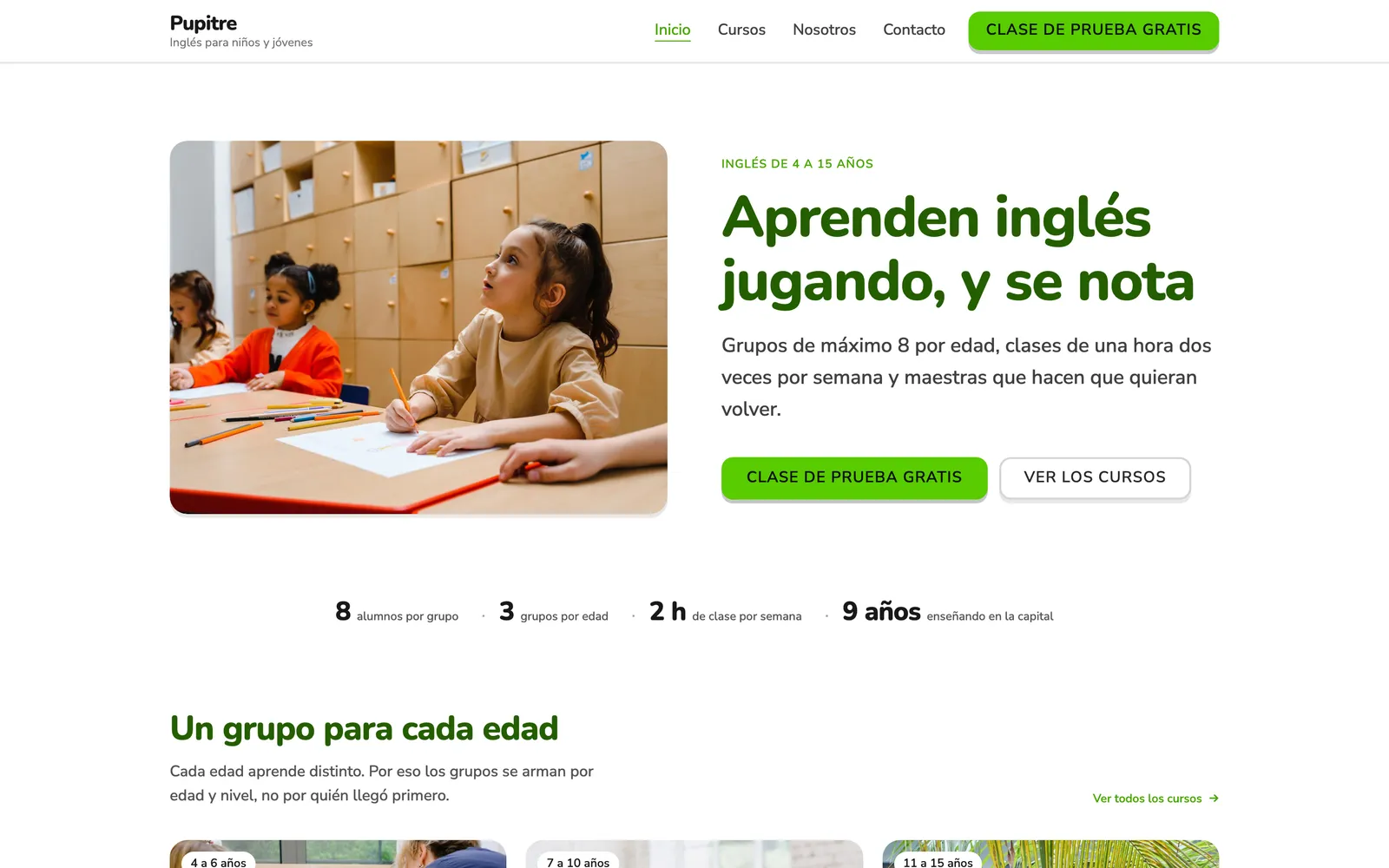 Inicio de Pupitre: titular verde redondo junto a una foto luminosa de niños aprendiendo.